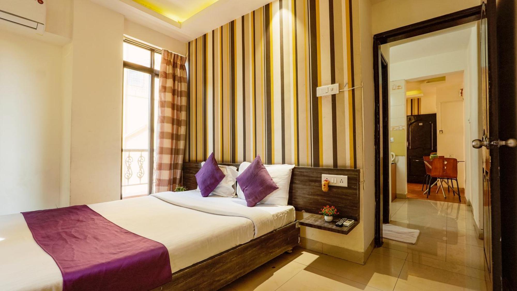 Magnus Calypso Suites Viman Nagar ปูเน่ ภายนอก รูปภาพ