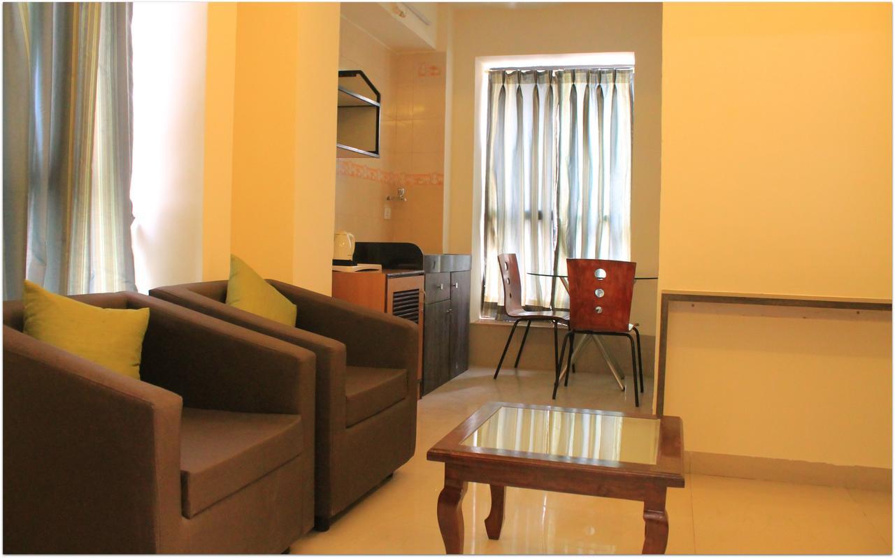Magnus Calypso Suites Viman Nagar ปูเน่ ภายนอก รูปภาพ