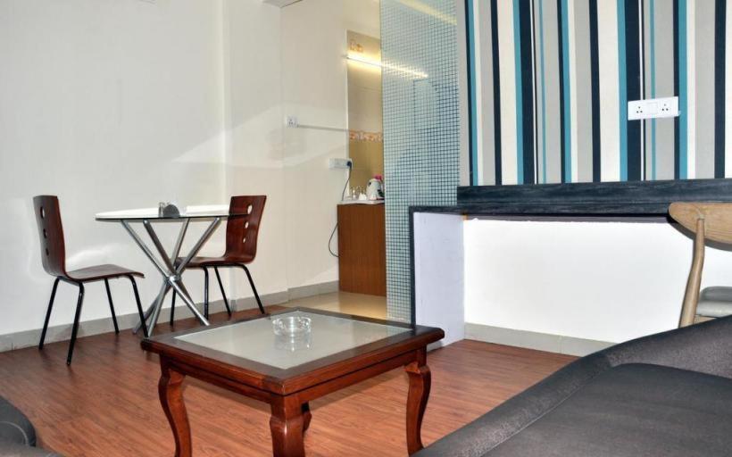 Magnus Calypso Suites Viman Nagar ปูเน่ ภายนอก รูปภาพ